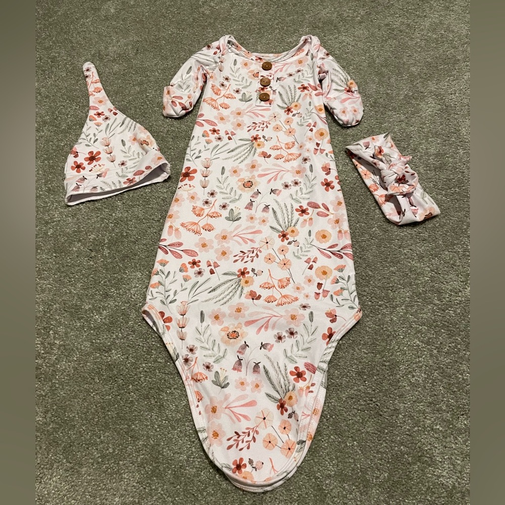 Caden Lane Knotted Gown